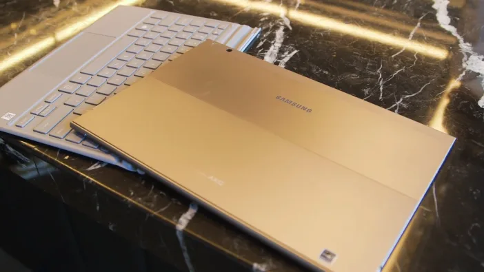 Samsung Galaxy Book2 Pics