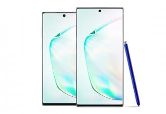 Photo of Samsung Galaxy Note 10 and Note 10 Plus from front