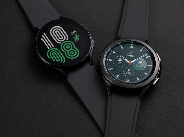 Black Galaxy Watch 4 And Classic